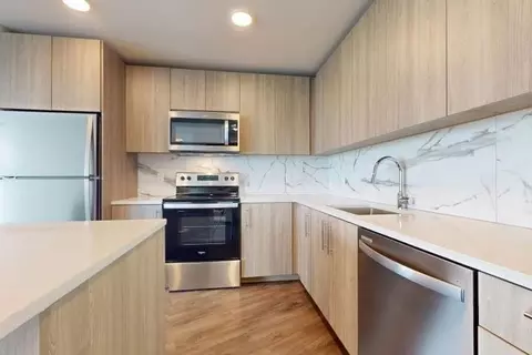 100 N Kingshighway Blvd, Saint Louis, MO 63108