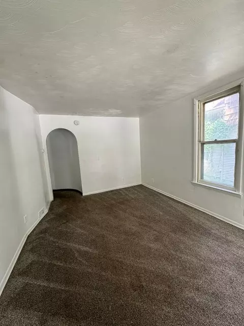 35 Sherwood Ave, Rochester, NY 14619