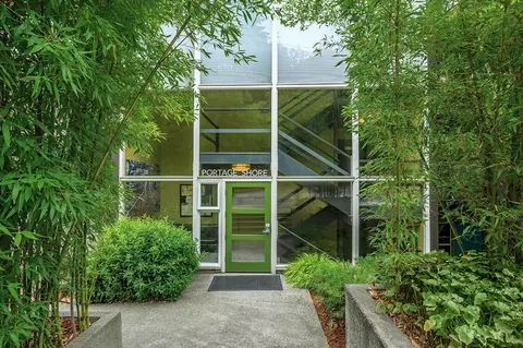 2400 Boyer Ave E, Seattle, WA 98112