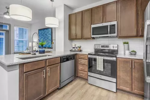 8320 University Exec Park Dr, Charlotte, NC 28262 photo 3