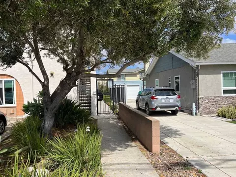 4675 Louisiana St, San Diego, CA 92116