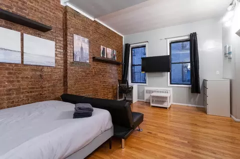 215 East 95th Street, New York, NY 10128