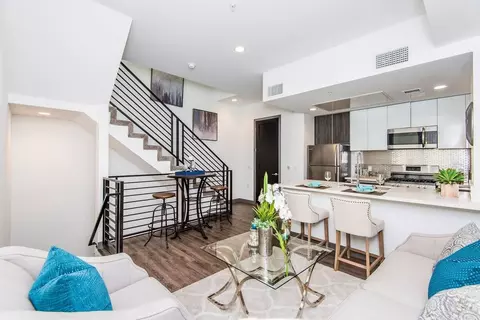 5036 S Slauson Ave, Culver City, CA 90230