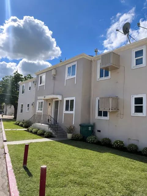 1510 N Brooks Ave, Fresno, CA 93728