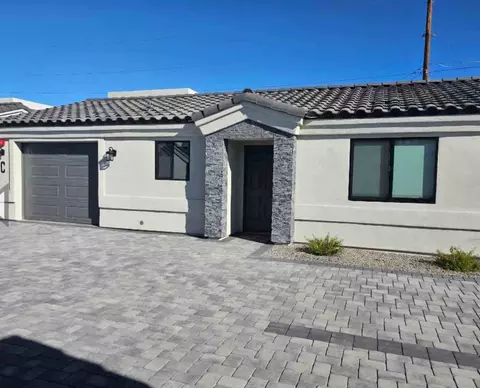 2095 Runabout Dr, Lake Havasu City, AZ 86403