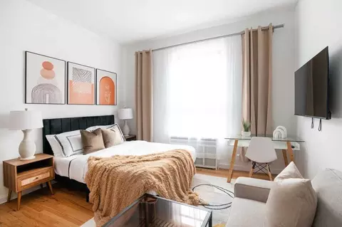 200 E 11th St, New York, NY 10003