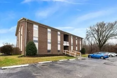 4115 Glen Hill Manor Dr, Louisville, KY 40272
