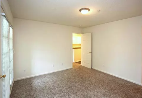 3201 Allerton Cir, Greensboro, NC 27409 photo 38