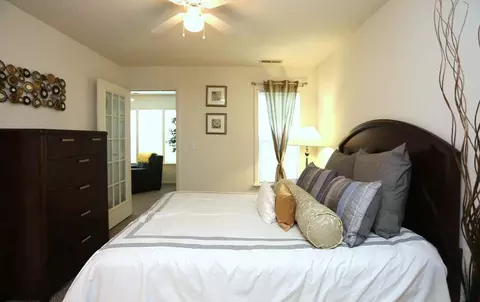 3201 Allerton Cir, Greensboro, NC 27409 photo 3
