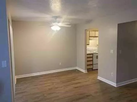4400 SE Naef Rd, Oak Grove, OR 97267