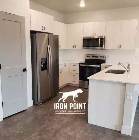 3940 W Overland Rd, Boise, ID 83705