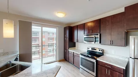 902 Drake St, Madison, WI 53715