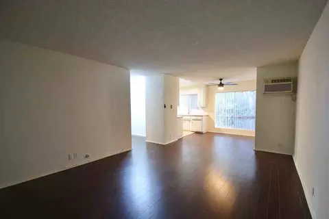 10745 Hortense St, Los Angeles, CA 91602