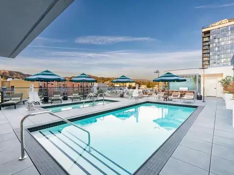 6220 Selma Ave, Los Angeles, CA 90028 photo 3