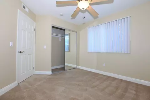 549 Graves Ave, El Cajon, CA 92020 photo 3