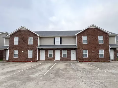 785 Cherrybark Ln, Clarksville, TN 37040