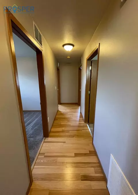 510 Washington St, Eau Claire, WI 54701
