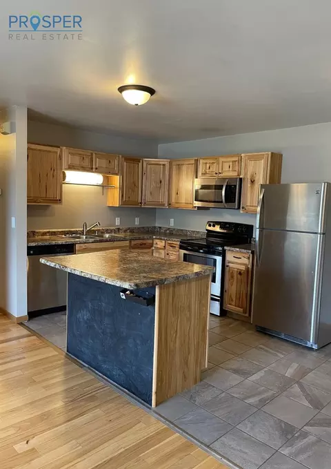 510 Washington St, Eau Claire, WI 54701