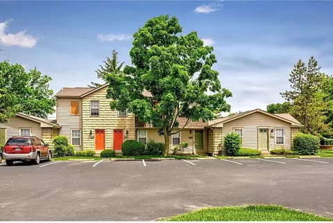 2375 Eagle Ridge Dr, Dayton, OH 45459