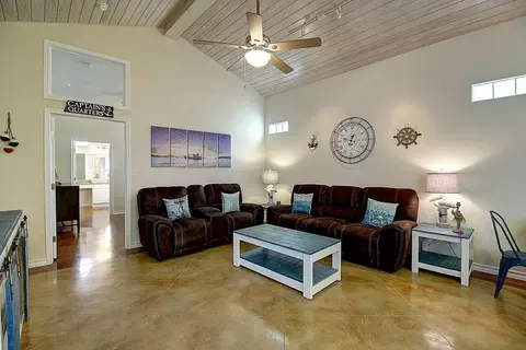 2212 State Highway 361, Port Aransas, TX 78373