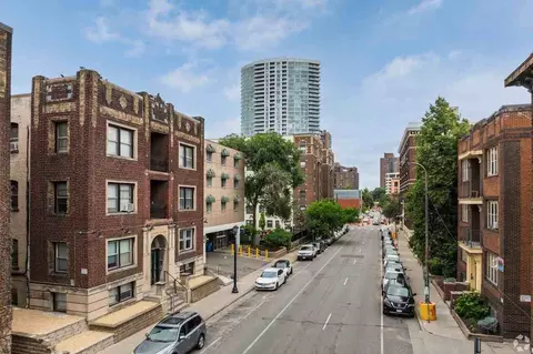 1524 Lasalle Ave, Minneapolis, MN 55403