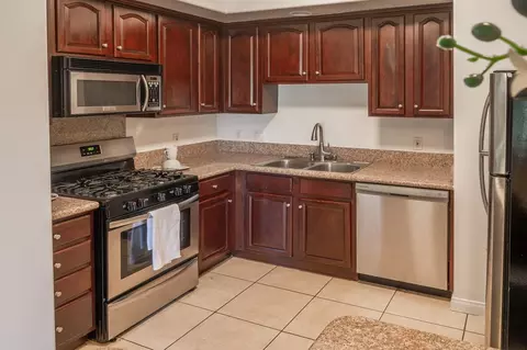 1731 Corinth Ave, Los Angeles, CA 90025