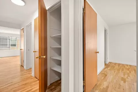 4837 Fauntleroy Way SW, Seattle, WA 98116