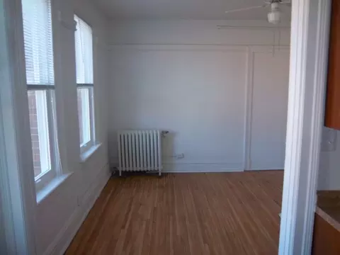 101 W 3rd St, Duluth, MN 55806