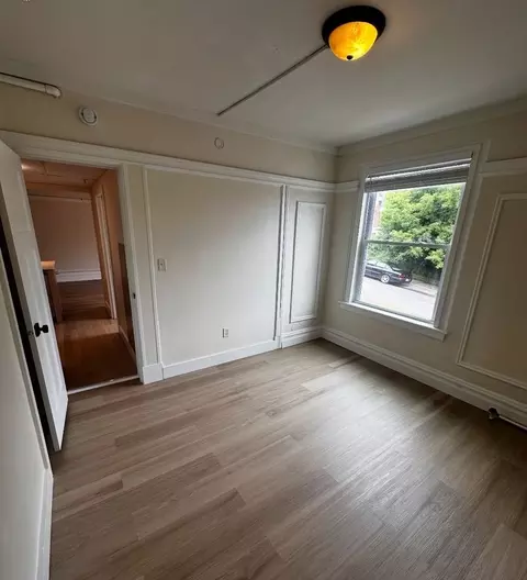 101 W 3rd St, Duluth, MN 55806