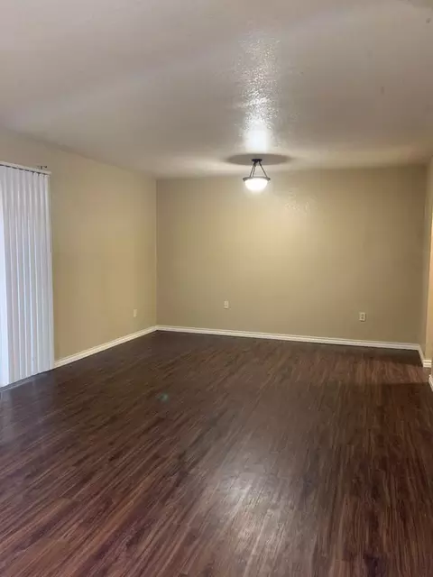 3425 English St, Wichita, KS 67218