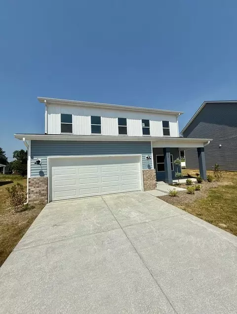 9416 Crossing King Dr, Charlotte, NC 28212