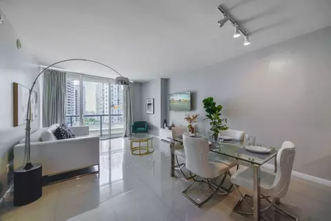 Brickell Ave, Miami, FL 33131