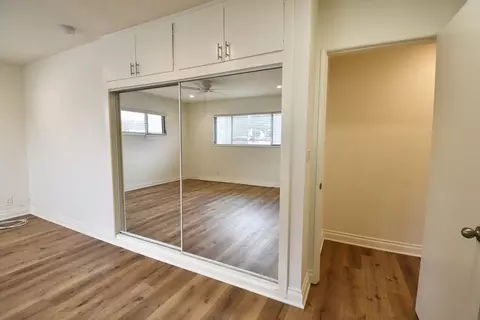 4334 Mammoth Ave, Los Angeles, CA 91423 photo 11