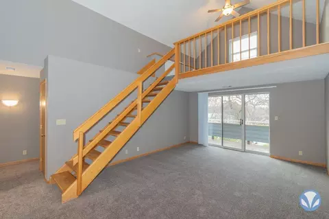 Alana Ln, Lincoln, NE 68512