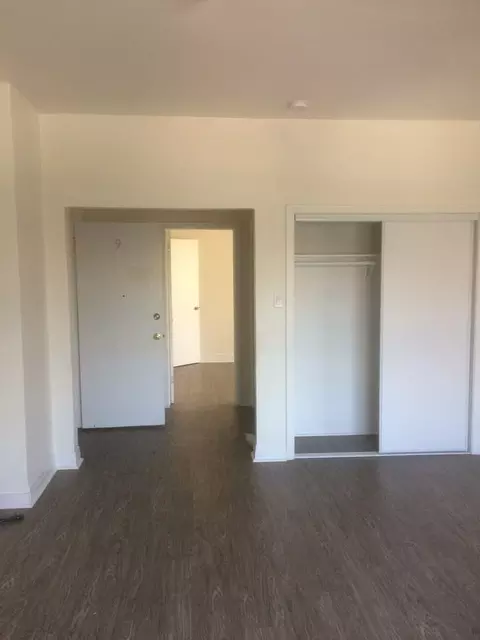 2256 Cambridge St, Los Angeles, CA 90006