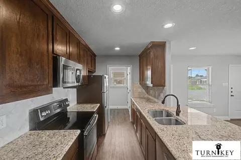 142 Crossbow Ct, Weatherford, TX 76088
