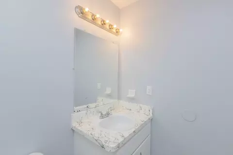 3980 64th St N, Saint Petersburg, FL 33709