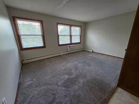 526 11th Ave SE, Minneapolis, MN 55414