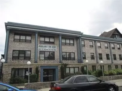 62 Coleman St, Bridgeport, CT 06604