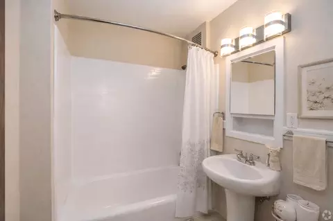 4337 15th Ave NE, Seattle, WA 98105 photo 30