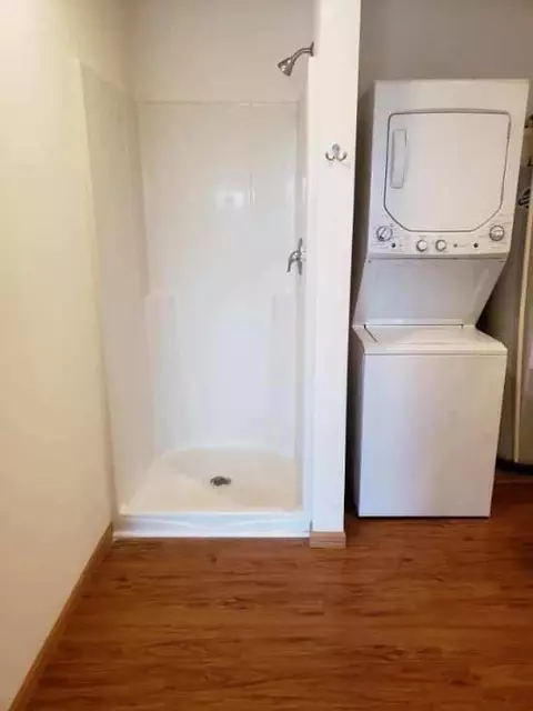 1875 W Pine St, Baraboo, WI 53913 photo 33