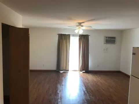 1875 W Pine St, Baraboo, WI 53913 photo 3