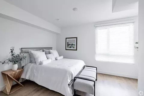 14526 Kittridge St, Van Nuys, CA 91405