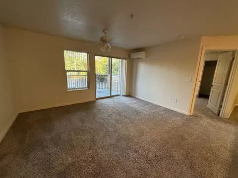 3359 SE Powell Valley Rd, Gresham, OR 97080 photo 5