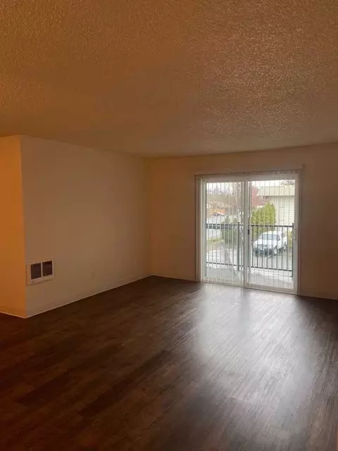 5870 SW Murray Blvd, Beaverton, OR 97005