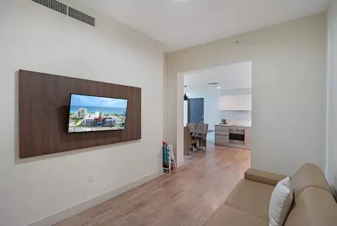 N Ocean Dr, Hollywood, FL 33019 photo 46
