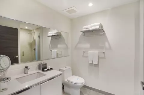 N Ocean Dr, Hollywood, FL 33019 photo 56