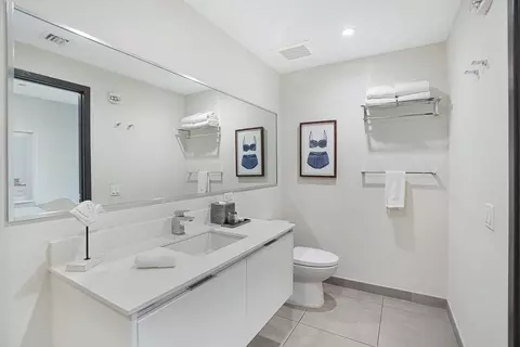 N Ocean Dr, Hollywood, FL 33019 photo 19