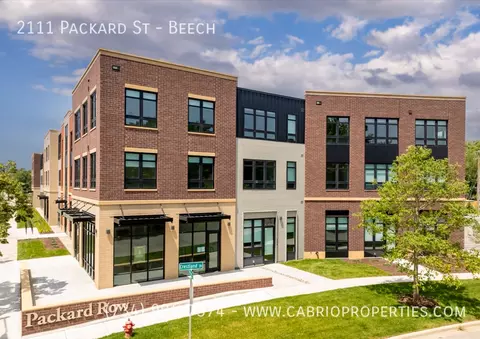 2111 Packard St, Ann Arbor, MI 48104