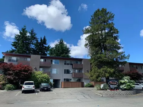 14727 Bothell Way NE, Shoreline, WA 98155